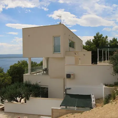 Apartmán Luxury By The Sea 2 *